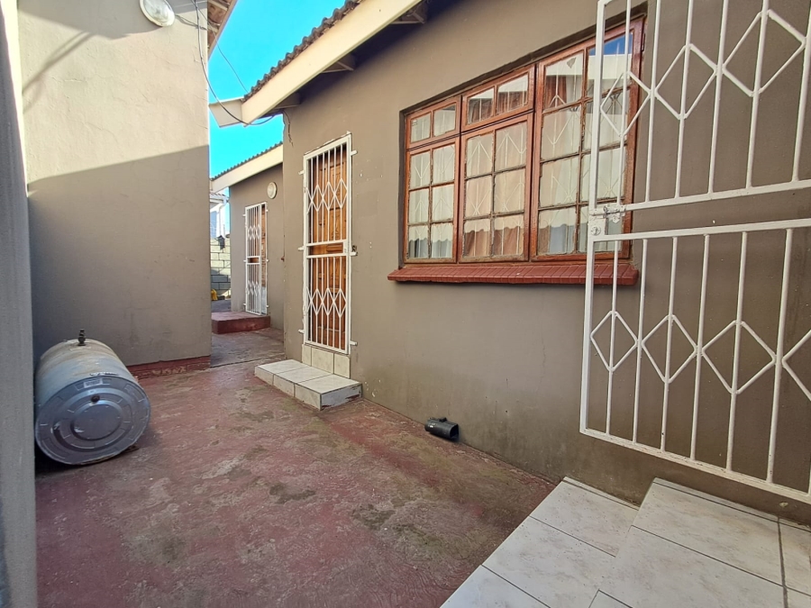 Commercial Property for Sale in Ikwezi Eastern Cape